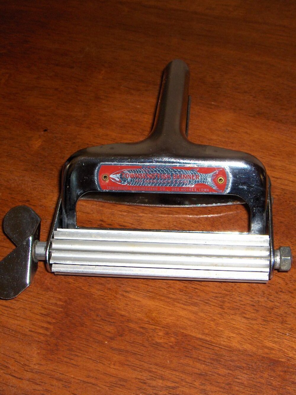 Vintage Townsend Fish Skinner, Made in USA. Excellent